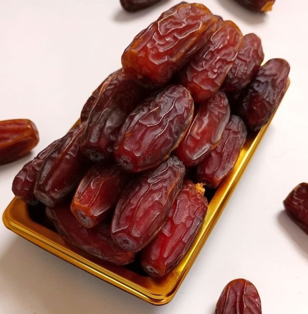 Mabroom Dates